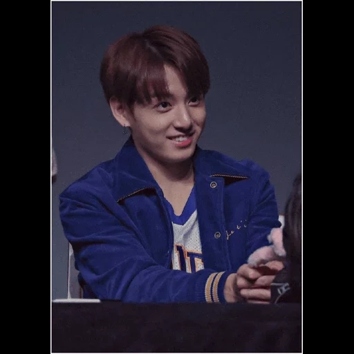 jung jungkook, jungkook bts, jeon jungkook bts, jungkook frowns the nose, bts jungkook smiles