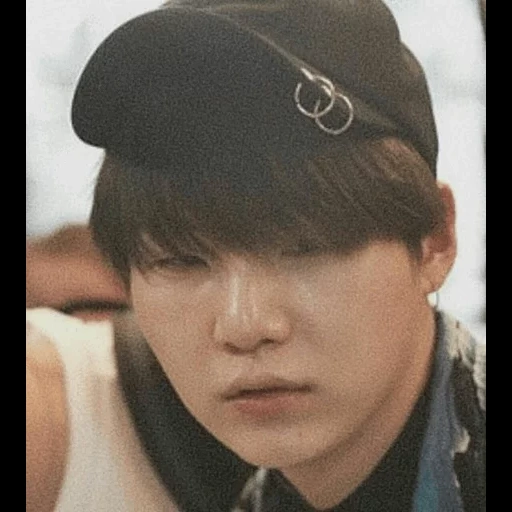 юнги, пак чимин, yoongi bts, юнги думает, min yoongi bts