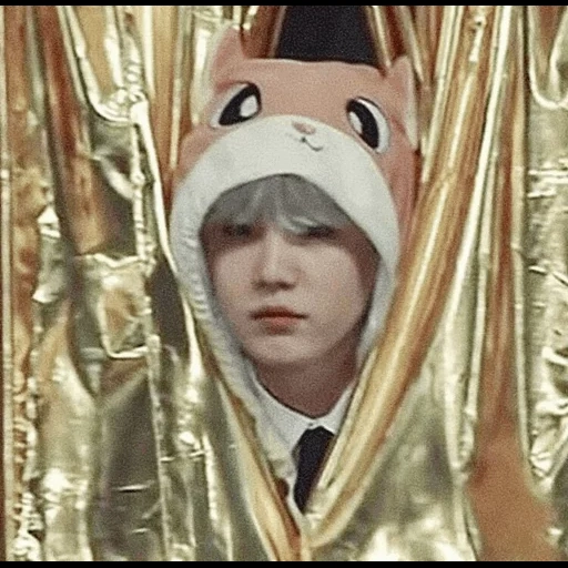 suga, юнги бтс, min yoongi, yoongi bts, bangtan boys