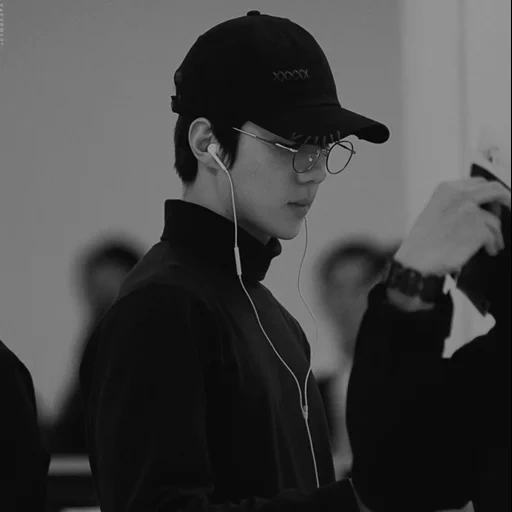 exo sehun, пак чанёль, сехун кепке, exo chanyeol, sehun 94 кто такой