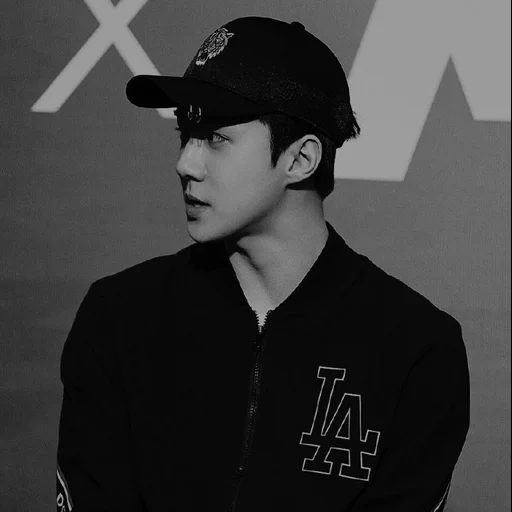 sehun, exo sehun, pak chanyeol, sehun cap, exo chanyeol