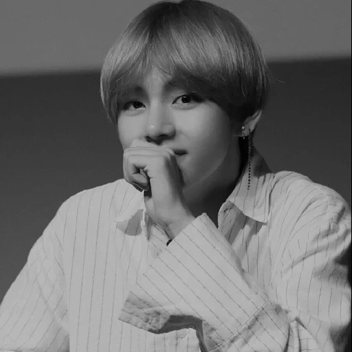 тэхен, taehyung, ким тэ хён, taehyung bts, bts kim taehyung