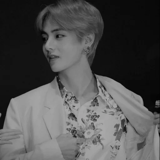 toha bts, kim ta hyun, taehyung kim, cabelo rosa, taehen é lindo