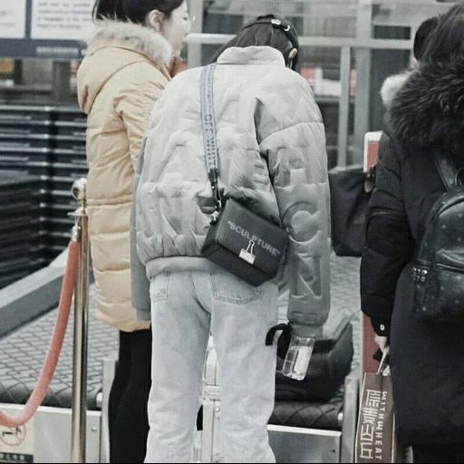 legs, human, bag of baggage, stylish backpack, user profile