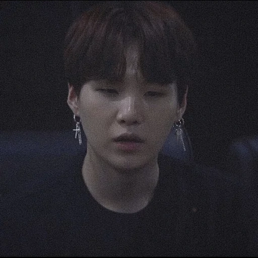 yoongi, zheng zhongguo, min young, bts yoongi, min young suga