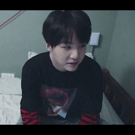 yoongi, шуга bts, yoongi bts, min yoongi bts, yoongi bts boyfriend материал