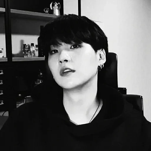 suga, юнги бтс, bts yoongi, чон чонгук, мин юнги лицо