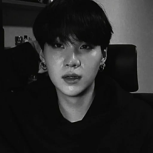 mancha, yoongi, yoongi bts, min yongi, min yongi suga