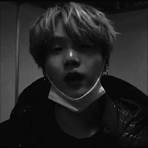 yoongi, bts yoongi, шуга хен бтс, min yoongi bts, bts шуга вампир