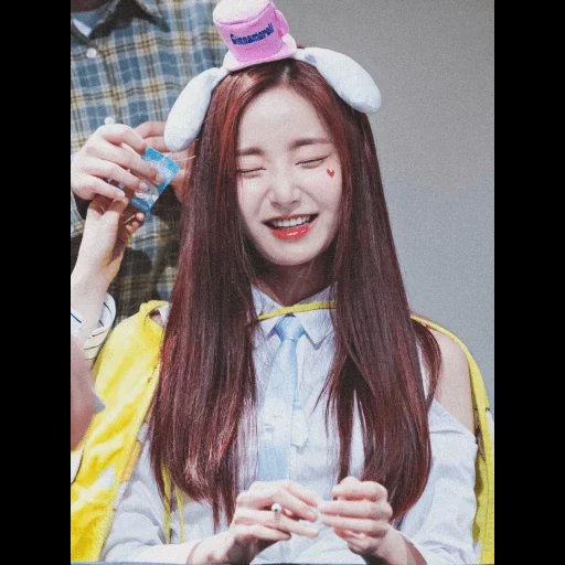 red velvet, black powder, korean girl, jin yun momoland, momoland yeonwoo