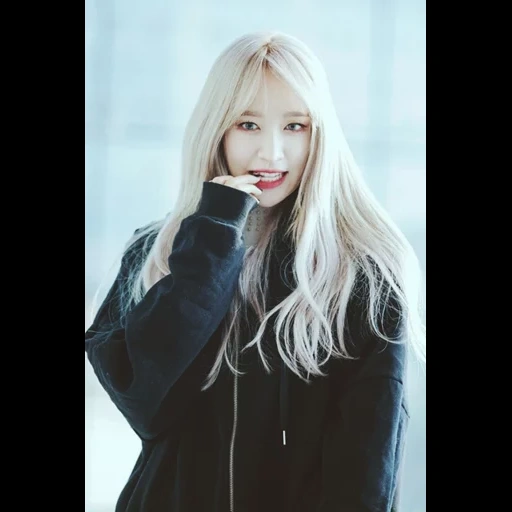 die haare, blond, koreanische haare, das mädchen ist wunderschön, koreanische blondine
