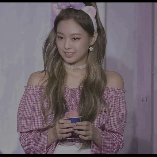 jennie, kim jennie, jennie blackpink, jenny black pink, crème glacée jenny blackpink