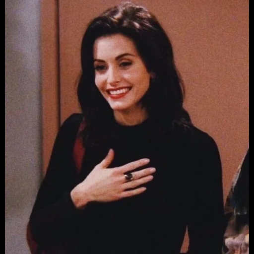 monica geller, friends monica, monik guller, the series friends fibi, the series friends rachel