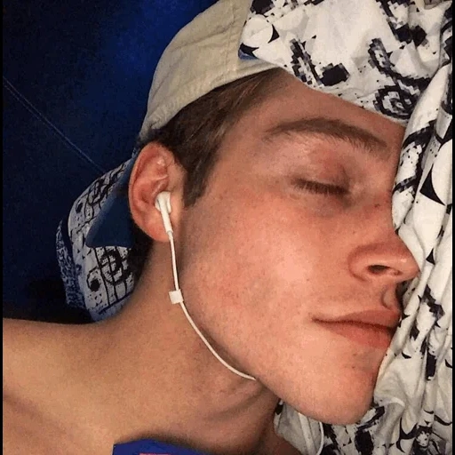 young man, froy gutierrez, the boys are very handsome, handsome boy, froy gutierrez sleep