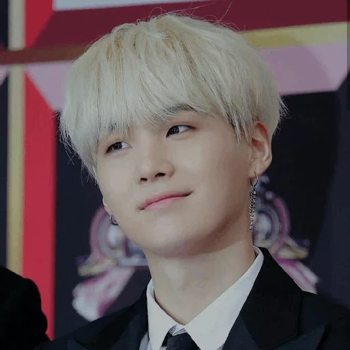 suga, yoongi, bts suga, shujia bts, min youngi