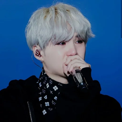 suga, yoongi bts, min yongi, min yongi suga, bts shuga pleure