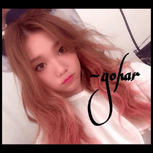 girls, young woman, korean makeup, loona vivi pink, korean hair