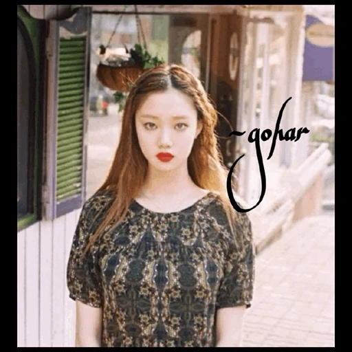 young woman, the style of korean, lee sung kyung, asian girls, whether a dream is a gene without makeup