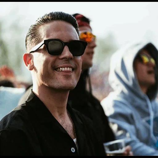 logic, eazy-e, g-eazy, summer tour, g-eazy in sunglasses