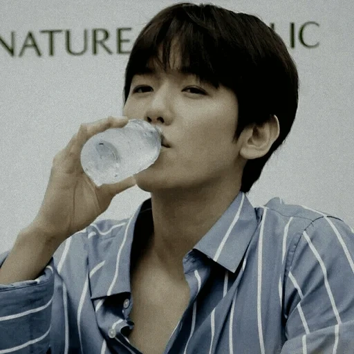 asian, li jun, bai heng drinks, baekhyun exo, korean actor