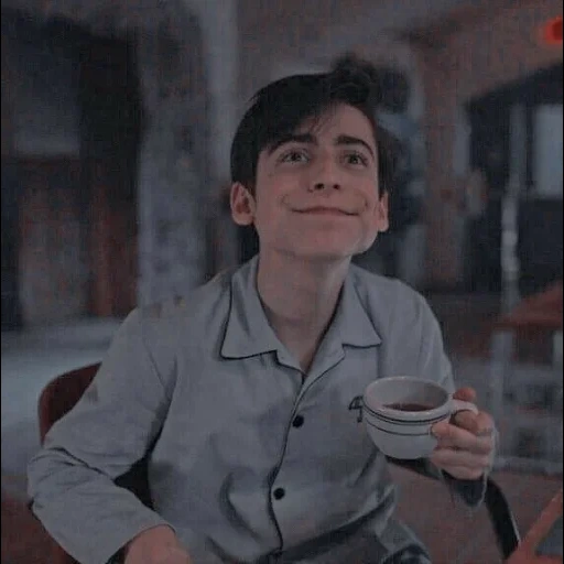 aidan, aidan gallagher, acteurs célèbres, la photo d'un ami, l'affaire de janice film 1976