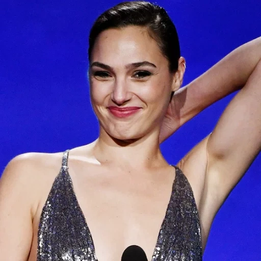 gal gadot, галь гадот, галь гадот нью, галь гадот 2021, celebrity armpits