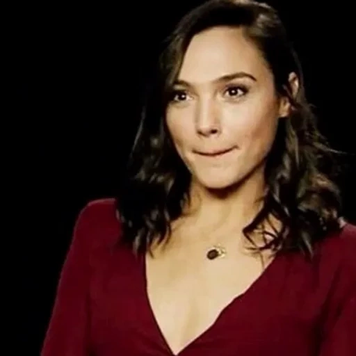 la mujer, галь гадот, хейли этвелл, gal gadot smile, актрисы красивые