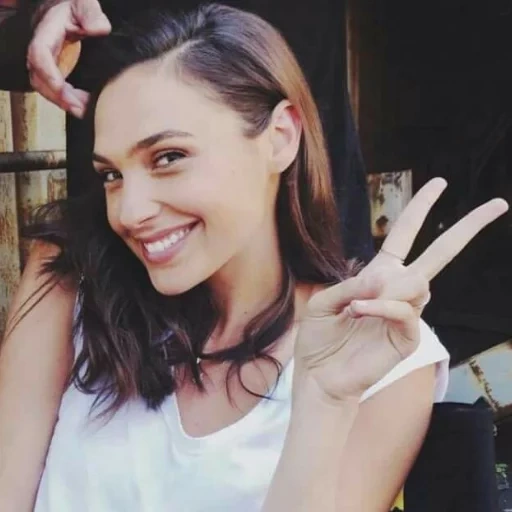 гадот, девушка, галь гадот, gal gadot smile, галь гадот улыбка