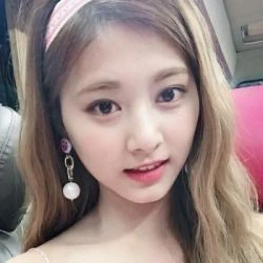 zhou zyuy, tzuyu selca, dos veces tzuyu, dos veces nayón, haru nature kpop