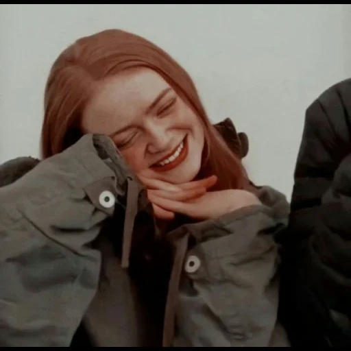 s h, dear zoe, сэди синк, sadie sink, hatchie without a blush