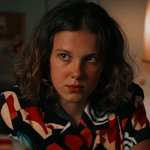 millie bobby, millie bobby brown, stranger things max, cosas muy extrañas, millie bobby brown once