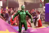 green goblin 2002, goblin man spider film, green goblin man spider 2021, spider man 2002 against green goblin 2002