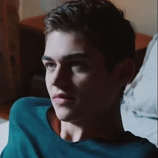 hardin scott, chicos encantadores, buenos chicos, hiro fins-tiffin, hardy scott 2020