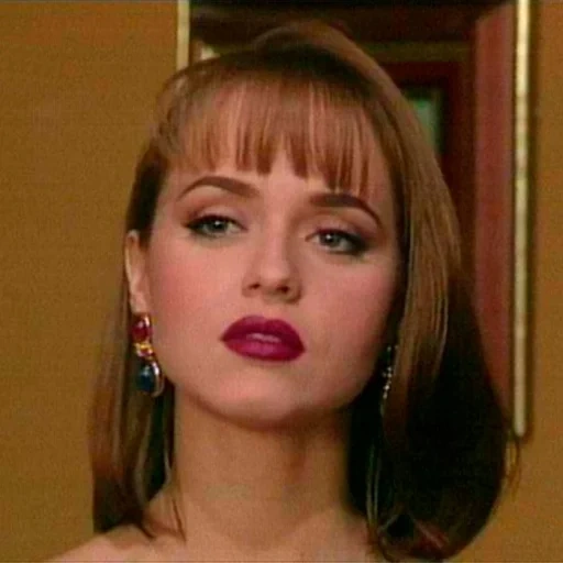 uzurpator, paola bracho, esponja de gabriela, gabi spanik uzurpator, daniela spanik uzurpathor