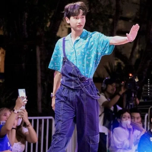 la moda, gli asiatici, offgun 2020, kang daniel, jungkook bts