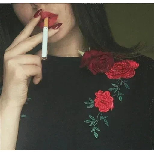 we heart it, rose cigarette, курящая девушка, cigarette smoke