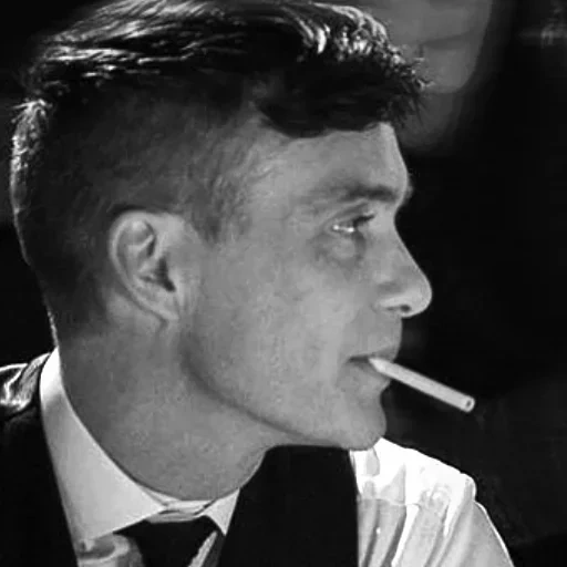 tommy shelby, thomas shelby, blinder épouvantable, visières pointues, peaky blinders tommy shelby