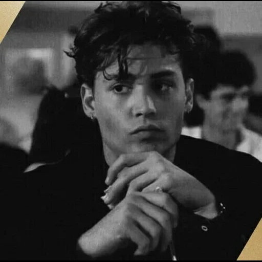 johnny depp, depp es joven, chicos famosos, young johnny depp, johnny depp es joven