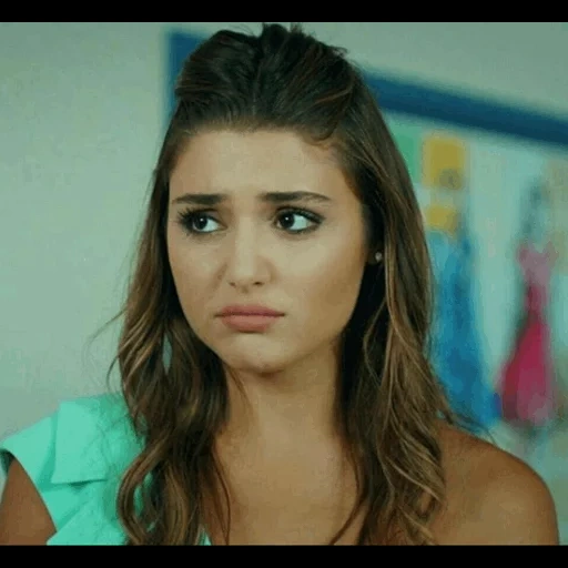 camera, young woman, ashk laftan anlamaz, hande erchel hayat murat, malikam andy kara tv shows