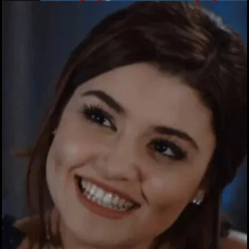 hande erçel, hande erchel, hande erchel hayat, hande erchel smile, love does not understand words 22 series