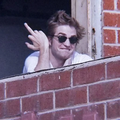 robert pattinson, robert pattinson fack, motivo de robert pattinson, robert pattinson edward, harry potter robert pattinson