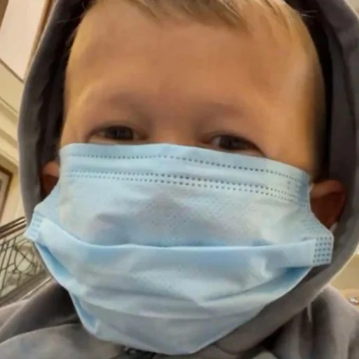 человек, мальчик, в медицинской маске, ребенок медицинской маске, мальчик медицинской маске
