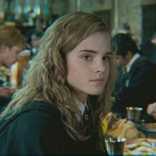 hermione granger, hermione harry potter, hermione granger serpeverde, emma watson hermione granger, harry potter di hermione granger