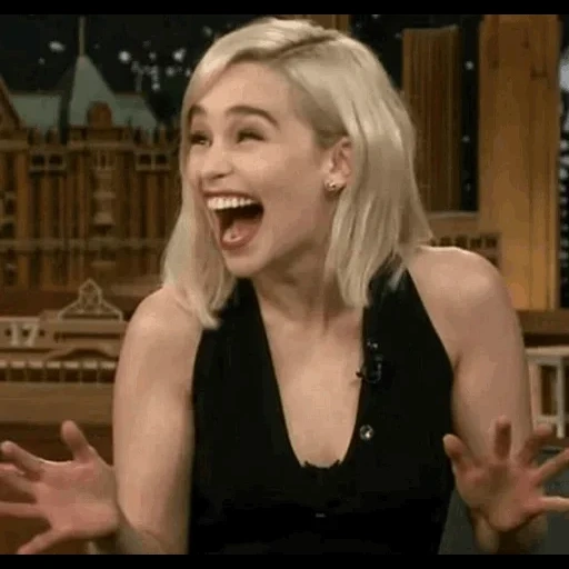 gadis, gadis, emilia clarke, gadis yang khas, emilia clark tertawa