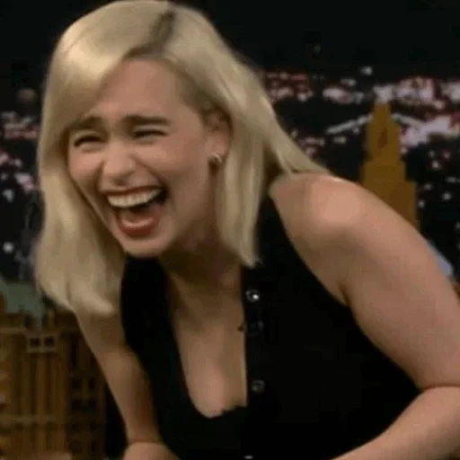 emilia clark, emilia clark laughter, emilia clarke hot, cool memes of 2022, smolny institute of noble maidens