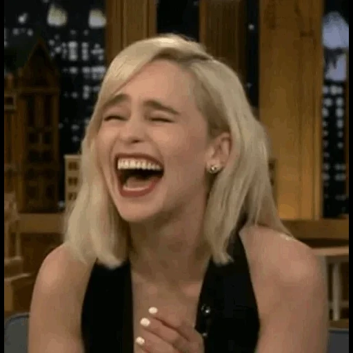 emilia clark, tonight, emilia clark laughter, cool memes of 2022, in case of important negotiations