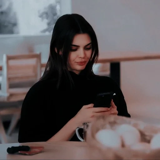 la ragazza, carrie jenner, bella donna, bella ragazza, modello kendall jenner