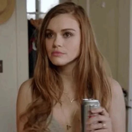people, filles, lydia wolf, série wolf boy, lydia martin wolf