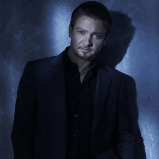 renner, hey everyone, джереми реннер, jeremy renner автограф, brendan james fraser 2020