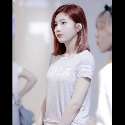 velours rouge, acteurs coréens, coiffure coréenne, joy kpop red velvet, coiffures coréennes doram